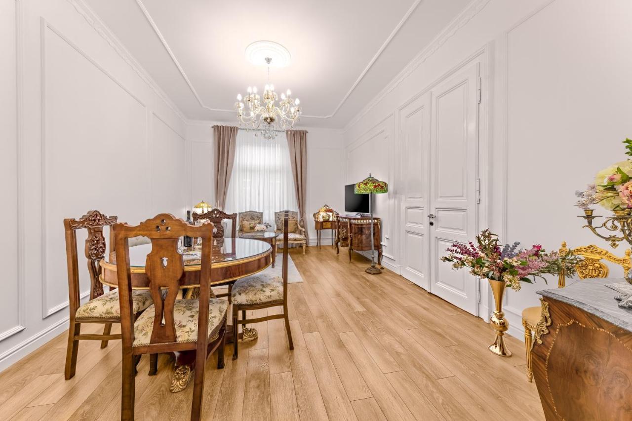 Luxury Class Apartment - 1St Floor, Large Apartment, Downtown, Newly Renovated, Fast Wifi, 4X Air Conditioning Zagreb Exterior photo